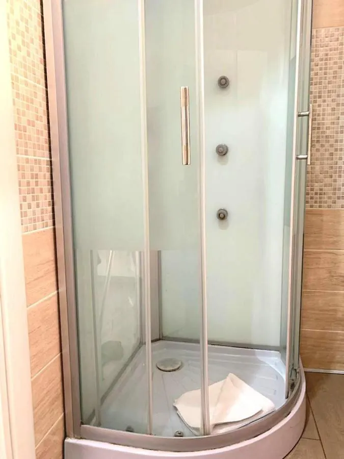 AmoRoma Vatican Bed & Breakfast Roma