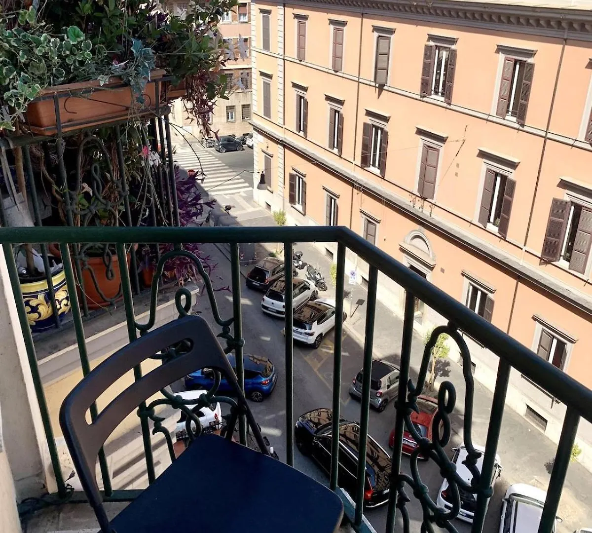 AmoRoma Vatican Bed & Breakfast